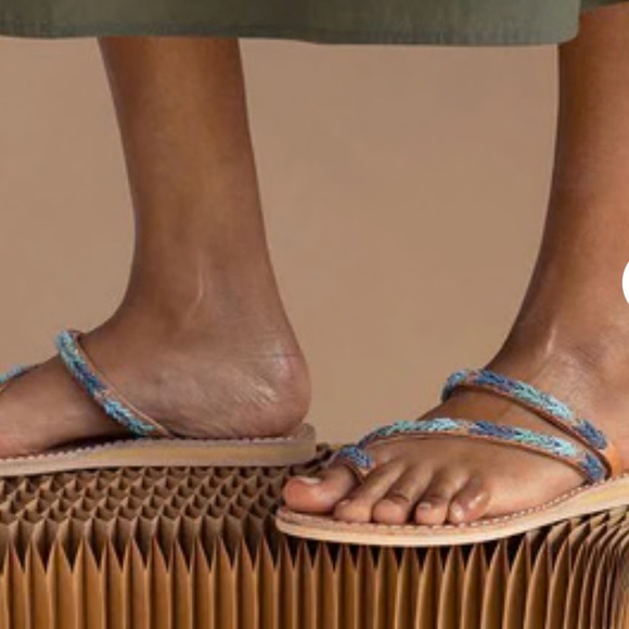 Anthropologie New laidback London hand embellished flat sandal Pool Party Boho🌈 - Picture 9 of 11